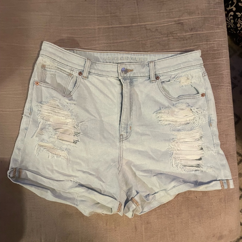 American Eagle - Highwaist Mom Shorts
